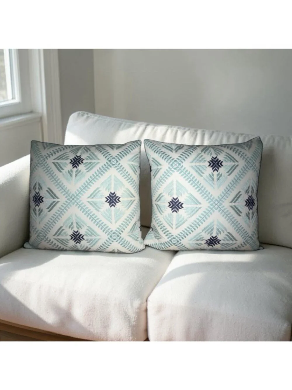 2 Envogue Seafoam Green Cream Navy Blue Embroidered 18X18 BOHO Throw Pillows
